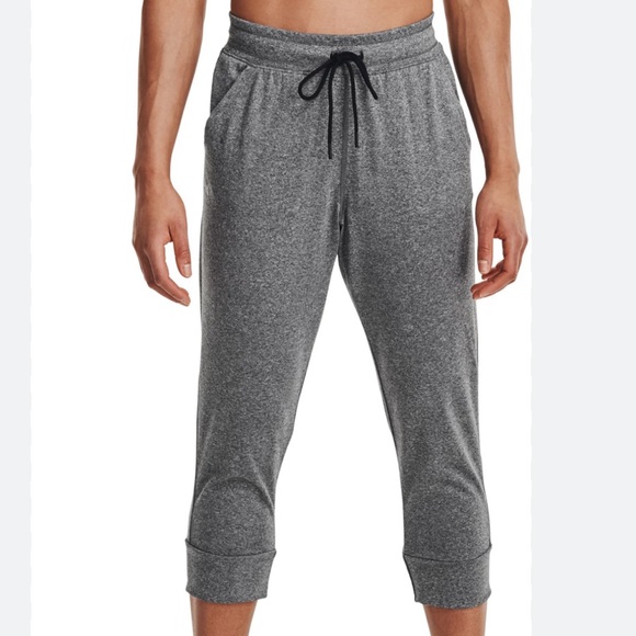 Under Armour Women's UA Tech Capris Pants Gym Swetpants 1351100 - NWT GRAY - XS - Picture 3 of 7